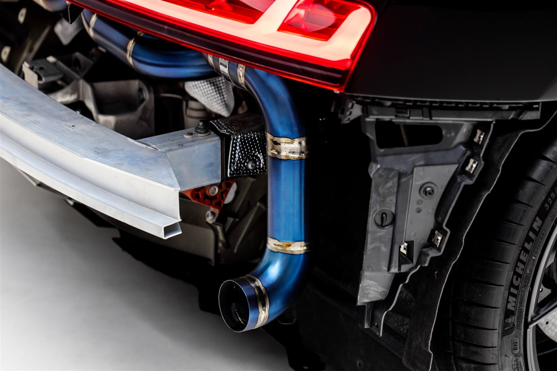 Titanium Valved Catback Exhaust System - 2020+ Audi R8